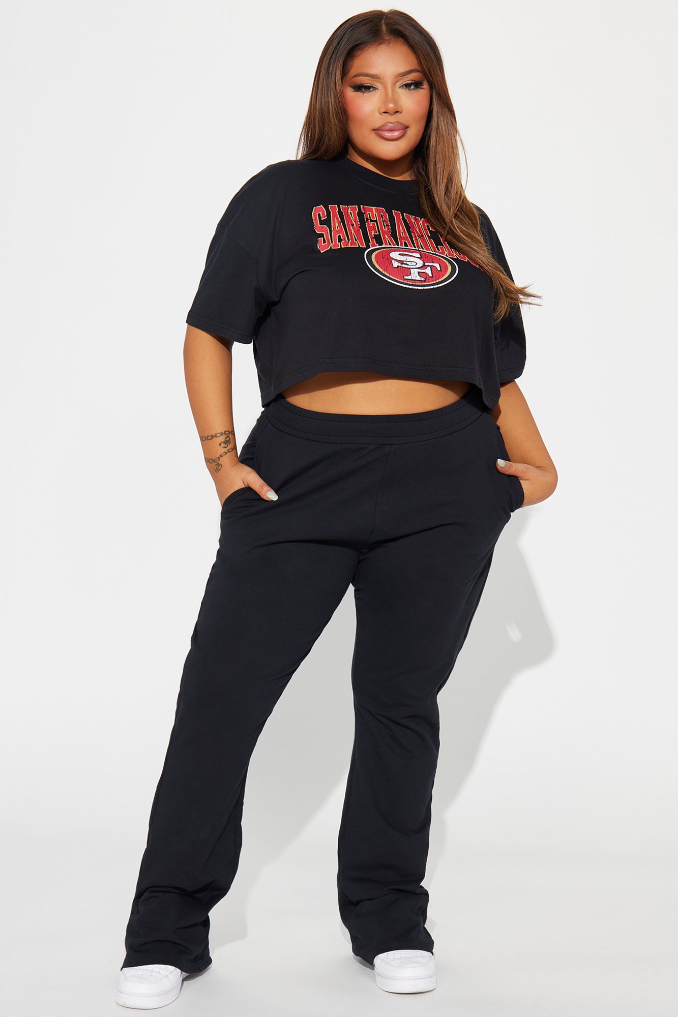 49ers Game Plan Cropped Tee - Black - Image 7
