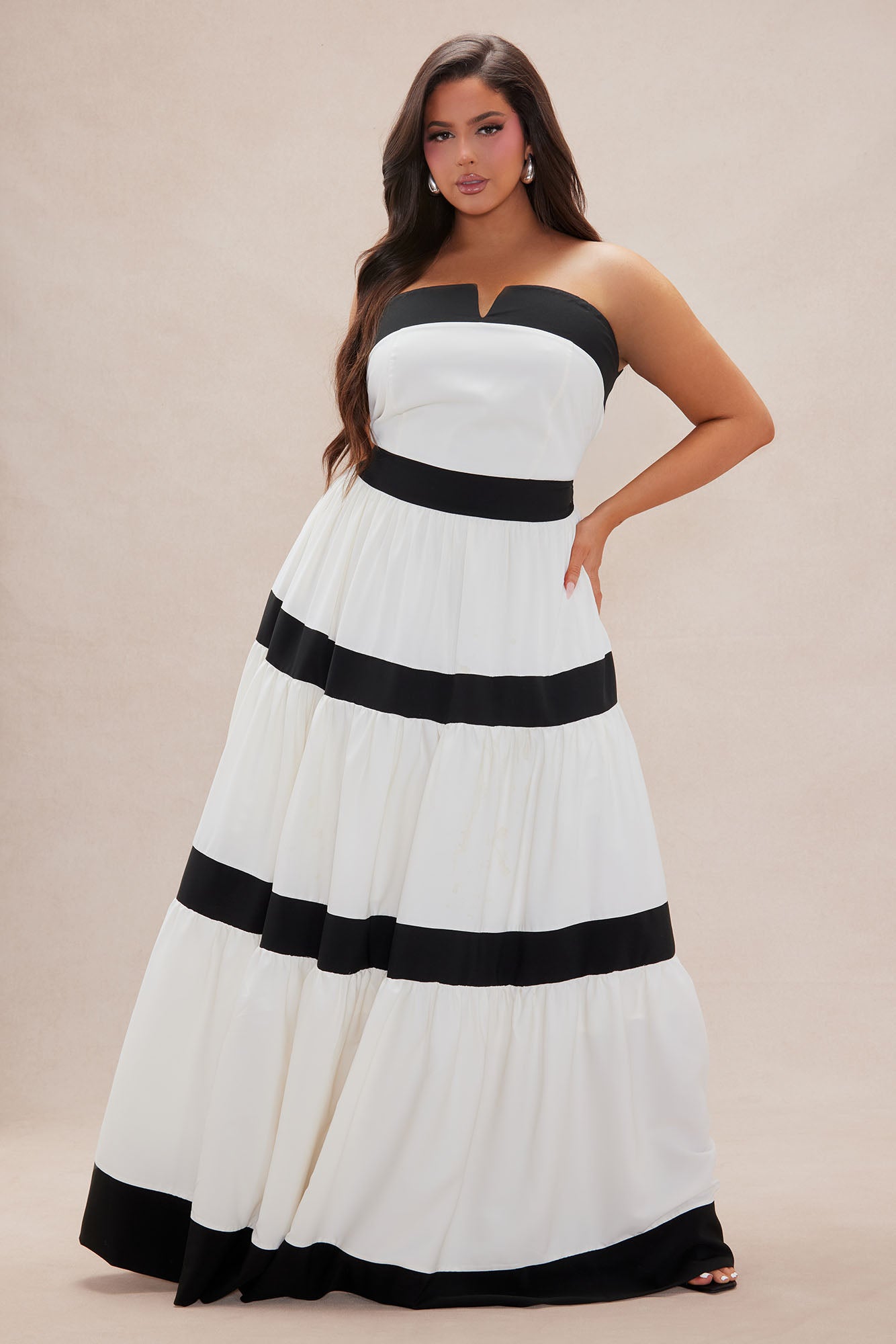 Santana Maxi Dress - White/Black - Image 6
