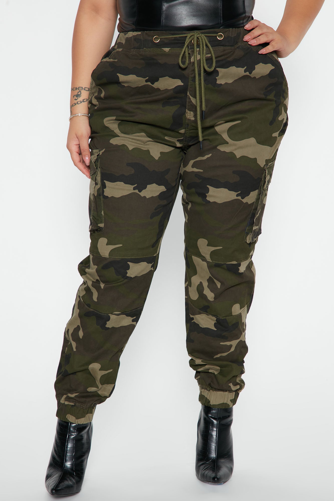 Pocket Placement Cargo Pant - Camouflage - Image 5