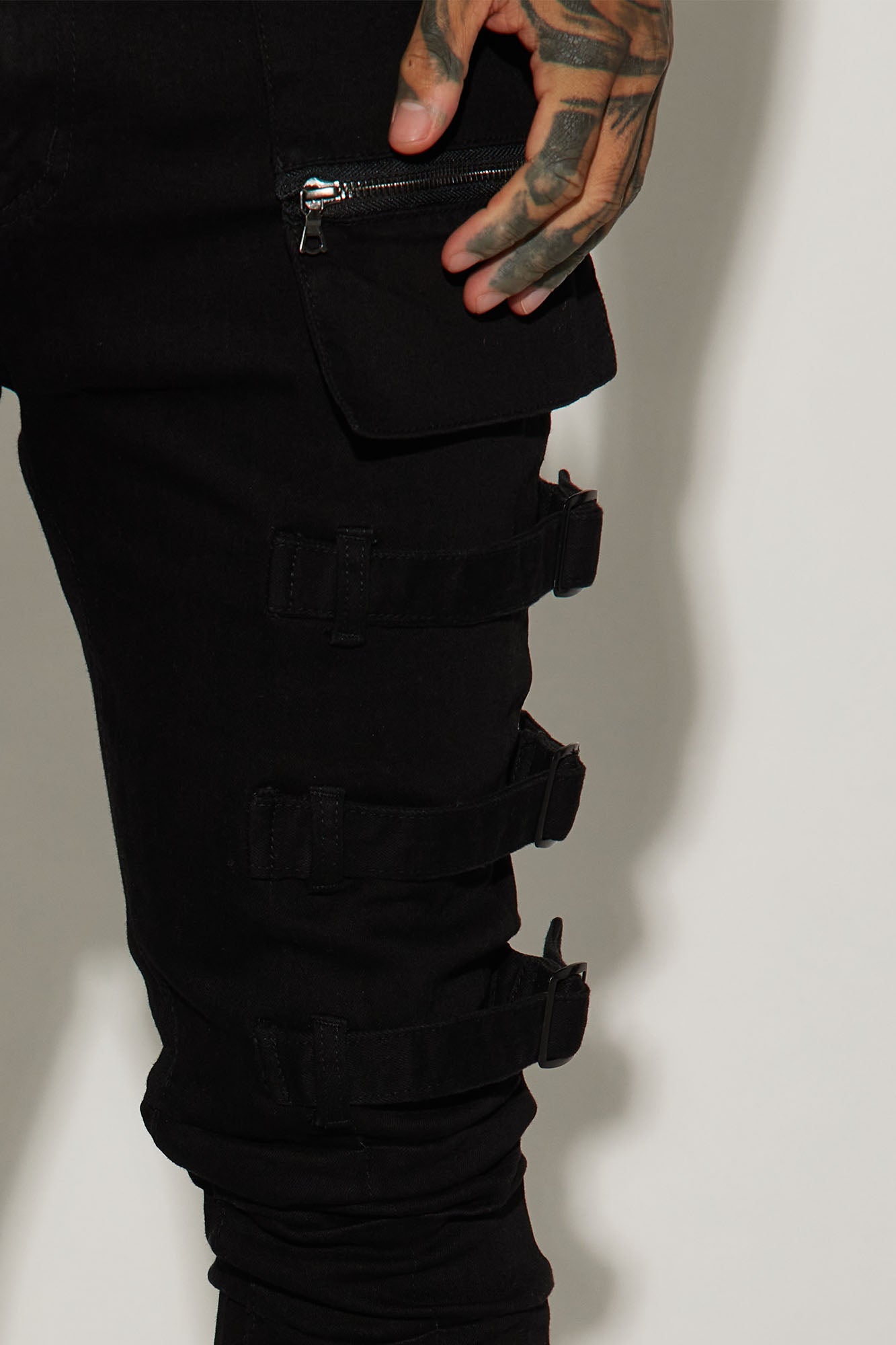 I Be Strappy Stacked Skinny Flare Jeans - Black - Image 3