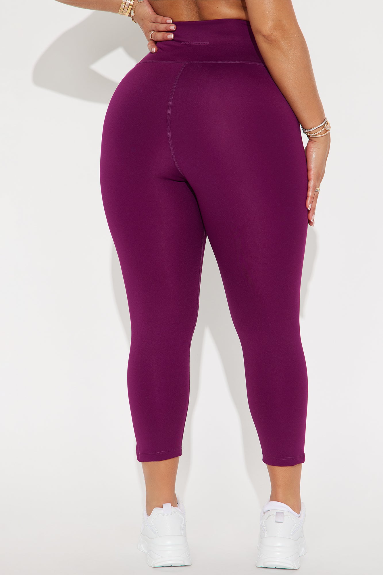 Run It Up Elevate Capri Active Legging - Plum - Image 3