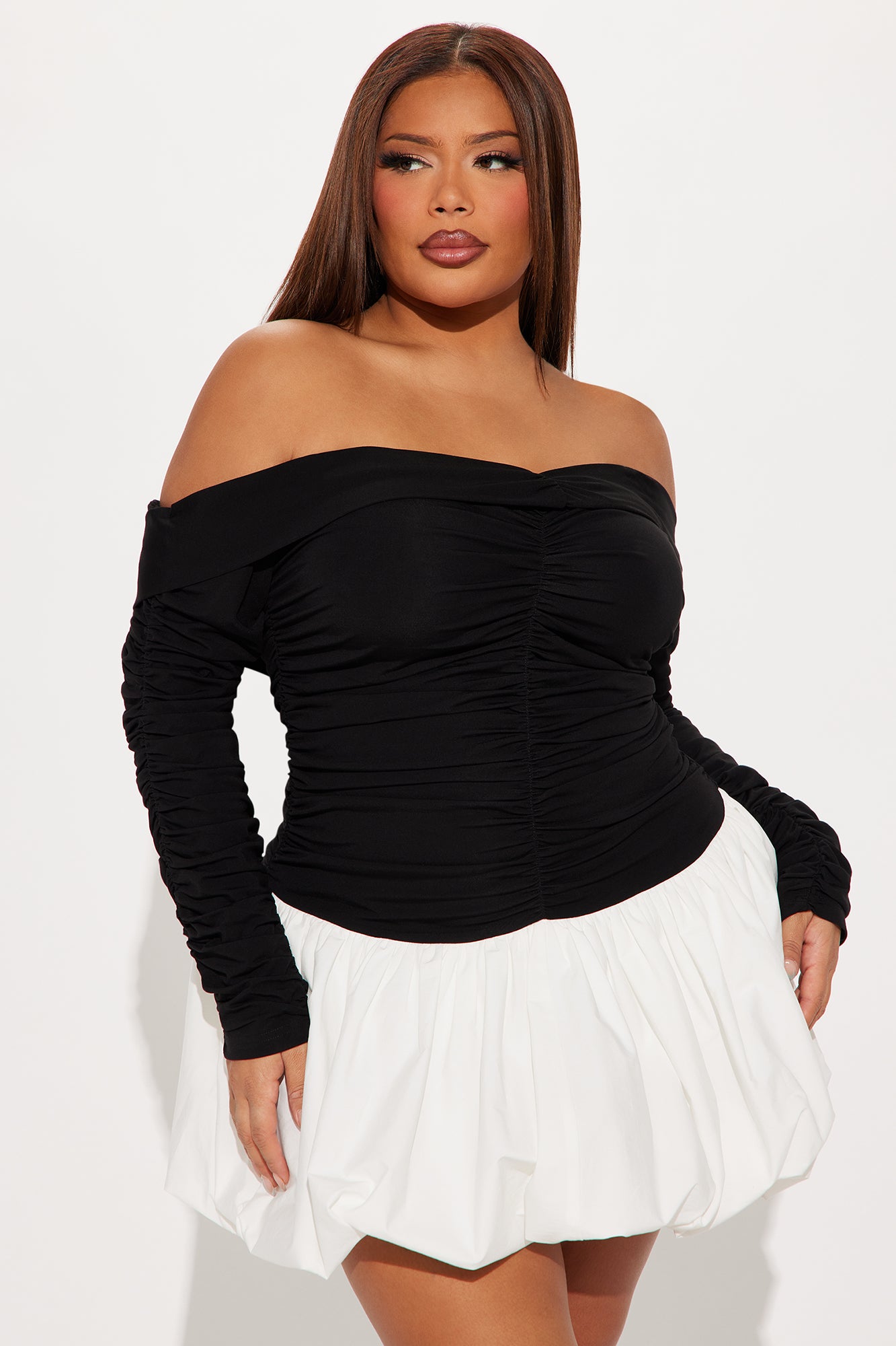 Adrianne Ruched Off Shoulder Bubble Mini Dress - Black/White - Image 6