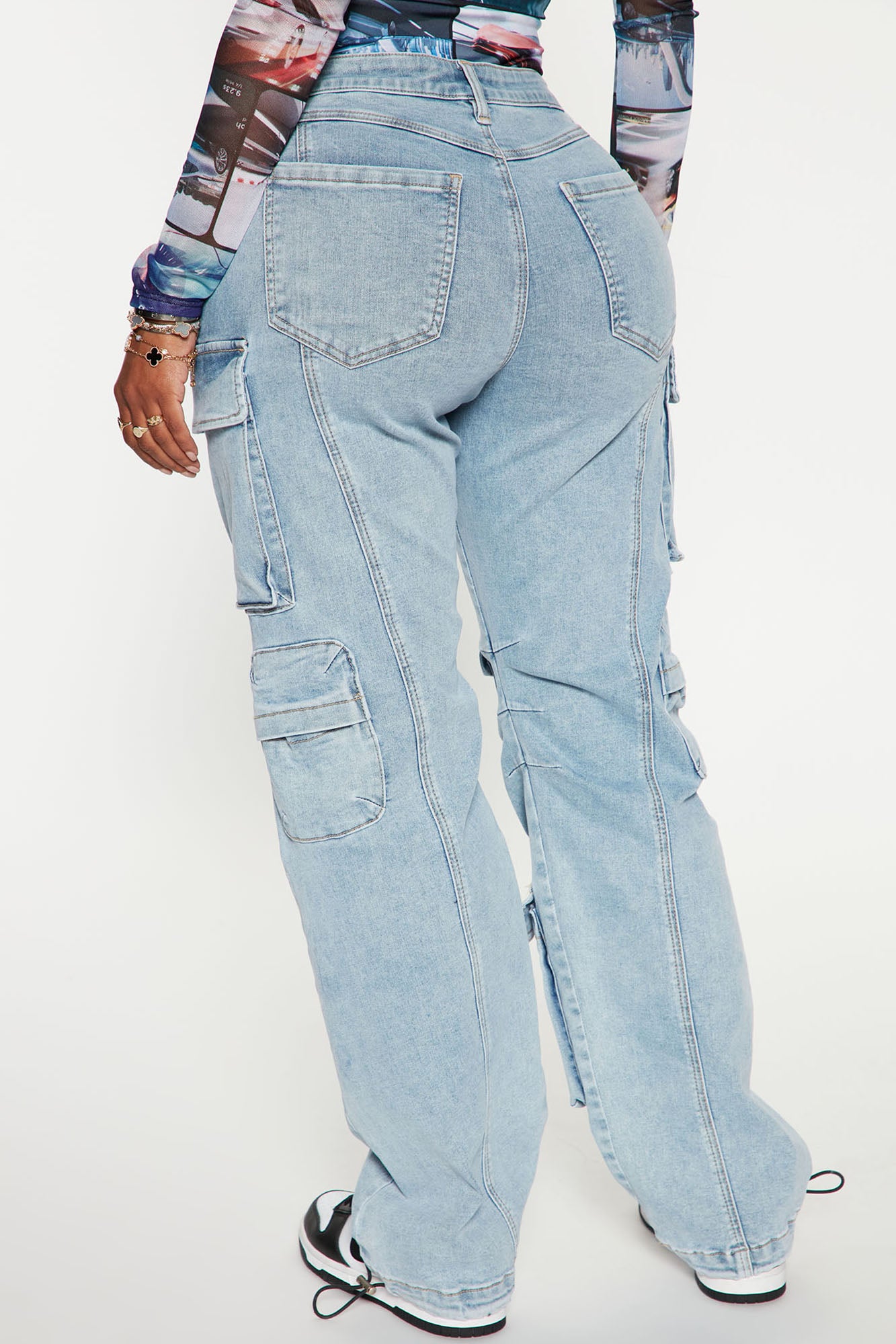Fairfax High Rise Stretch Cargo Jeans - Light Wash - Image 3
