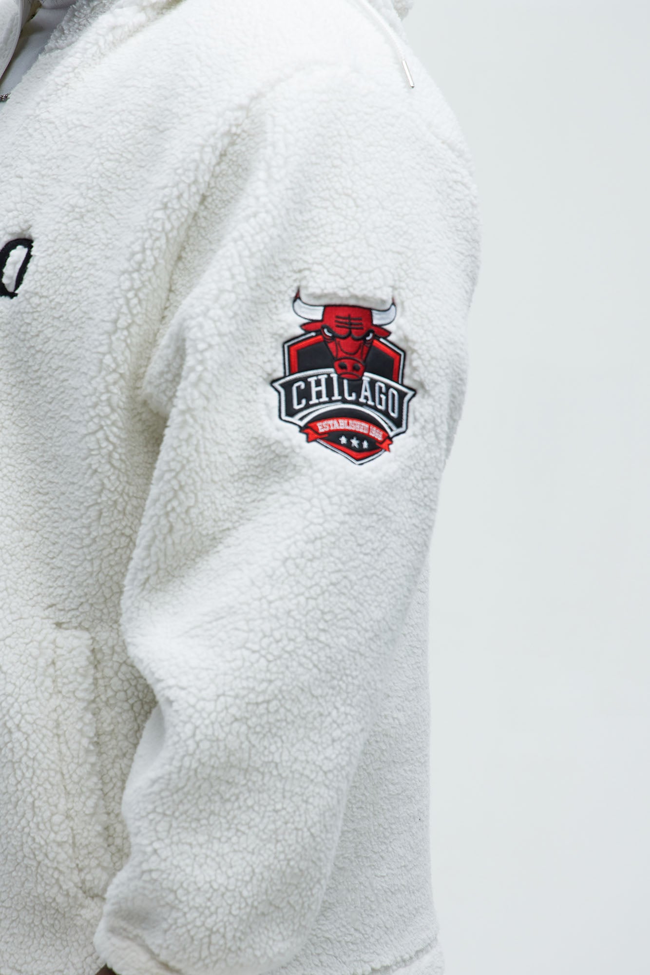 Bulls Sherpa Hoodie - White - Image 9