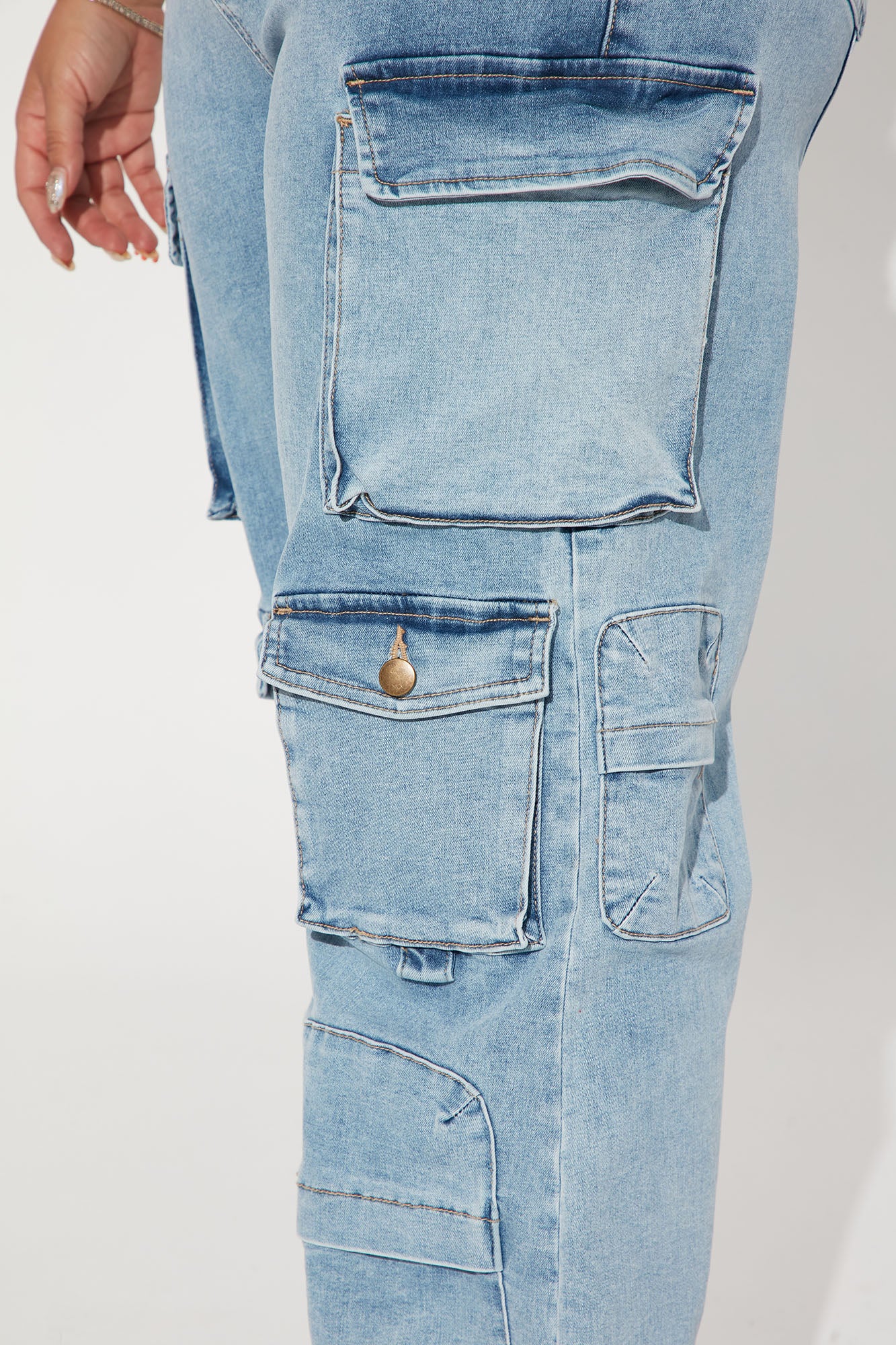 Fairfax High Rise Stretch Cargo Jeans - Light Wash - Image 6