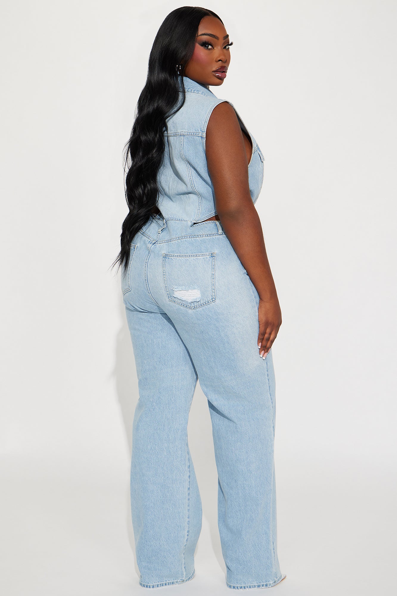 Baylin Denim Jumpsuit - Light Wash - Image 11