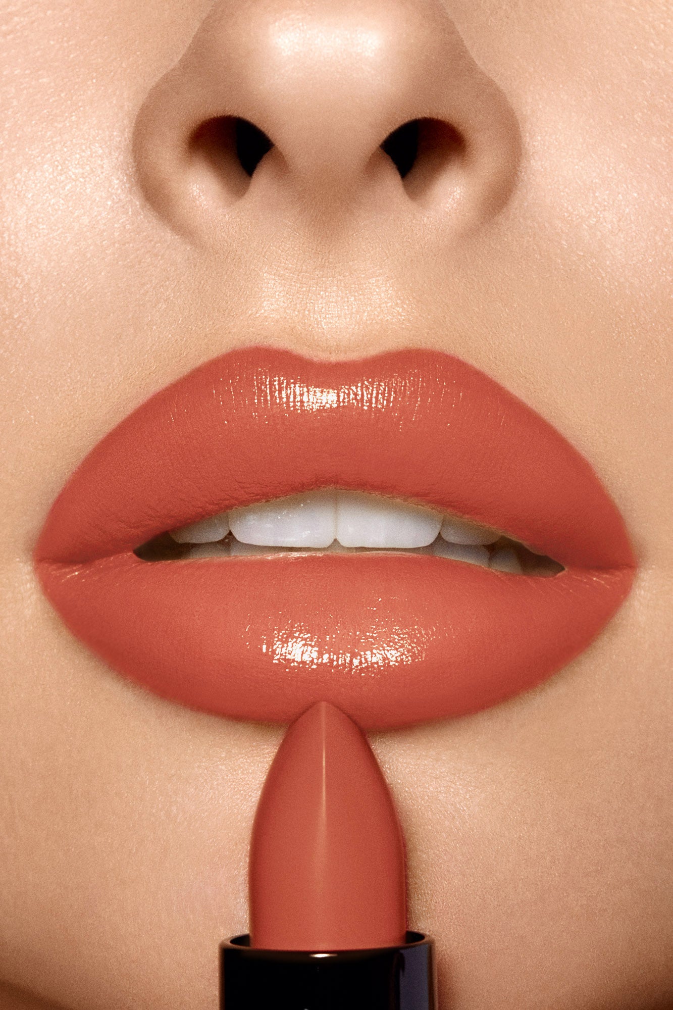 NOVABEAUTY Perfect Pout Shimmering Cream Lipstick - Daze - Image 4