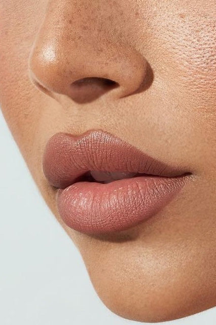 NOVABEAUTY Perfect Pout Moisturizing Matte Lipstick - Heaven - Image 3